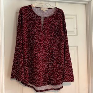 Michael Kors brand Size Medium Pink/black long sleeve blouse.